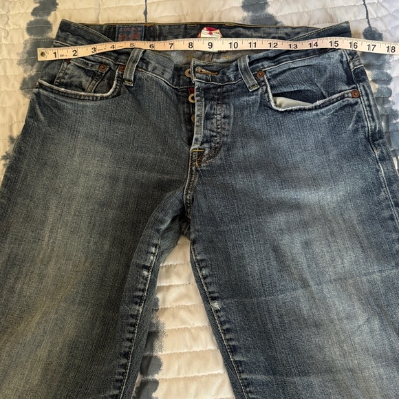 Lucky Brand Women's Straight Leg Jeans - Classic Blue - Picture 6 of 8